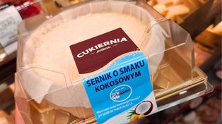 Ten sernik znalazłam w Biedronce. Spojrzałam na skład i już wiem, czy warto się skusić