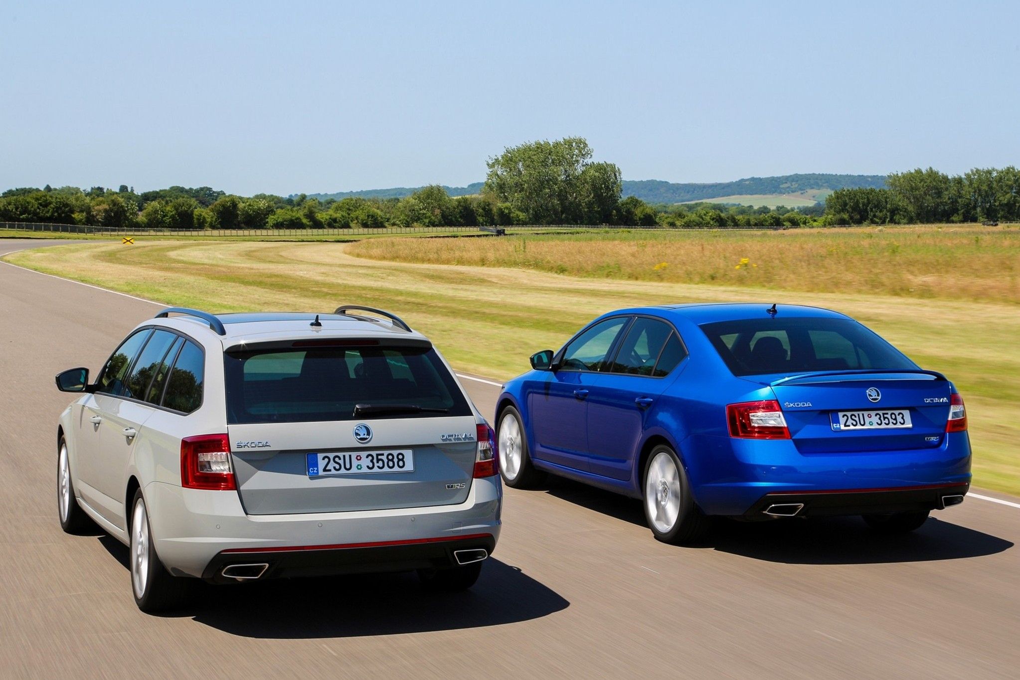 Nadwozia kombi to wielki atut opisywanych tu modeli. Nie każdemu hatchback wystarcza.