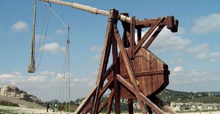 Niezwykłe odkrycie w Szkocji. "Skeleton 150" zginął od pocisku z trebusza