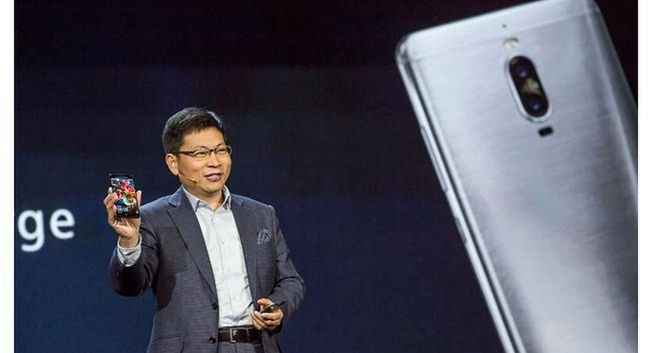 Huawei na CES 2017: współpraca z Amazon i Google, "inteligentny telefon", nowy smartfon Mate 9 z Alexa (wideo)
