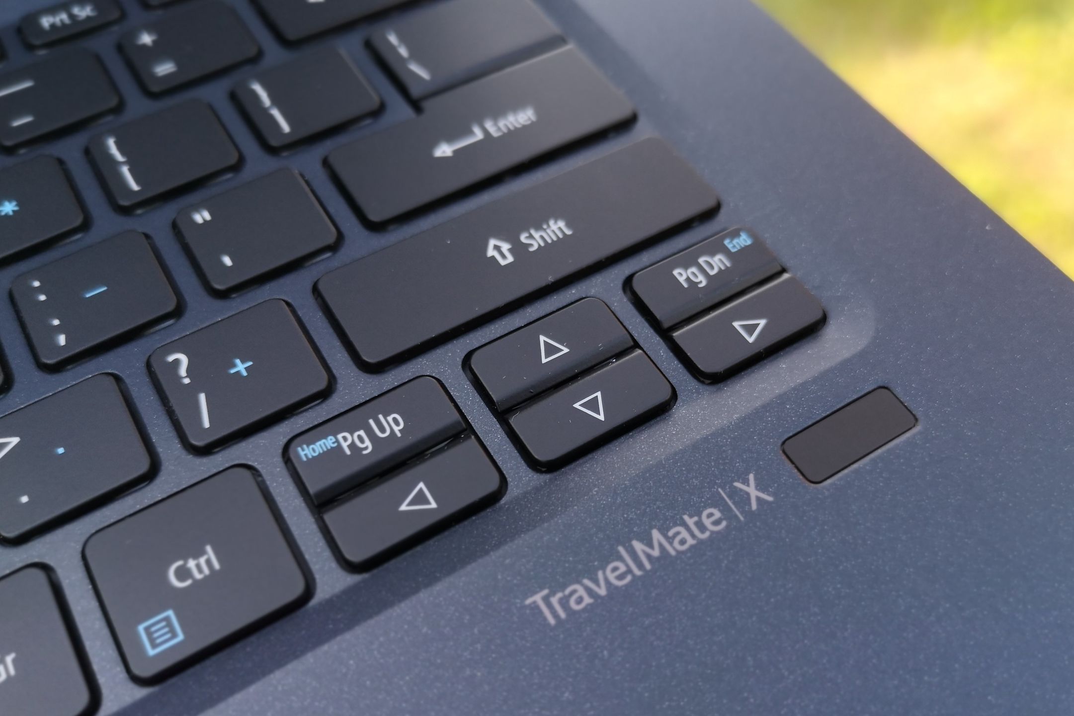 Acer TravelMate X5 – test laptopa, który waży mniej niż paczka cukru 5
