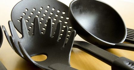 Plastikowa łyżka wycofana ze sprzedaży. GIS wydał ostrzeżenie