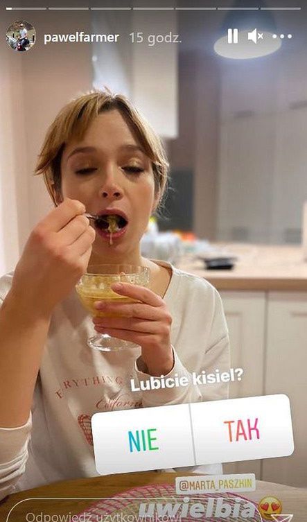 Marta Paszkin z "Rolnik szuka żony" delektuje się kisielem