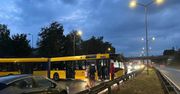 Wjechał autobusem pod prąd na ekspresówkę. Policjantom powiedział, że był zamyślony