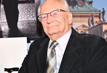 Stanisław Janicki nie żyje. Niedawno poślubił młodszą ukochaną