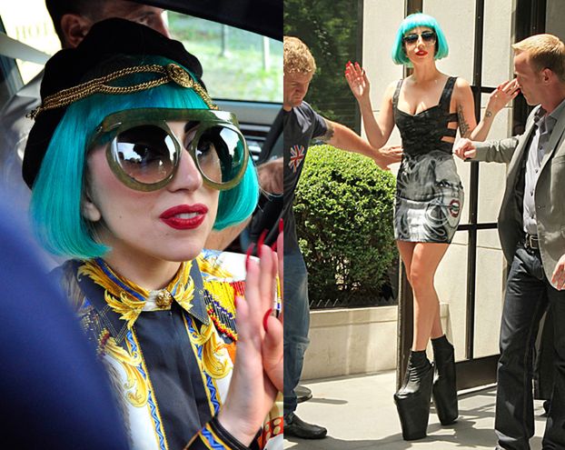 Gaga w turkusowej peruce... (ZDJĘCIA)