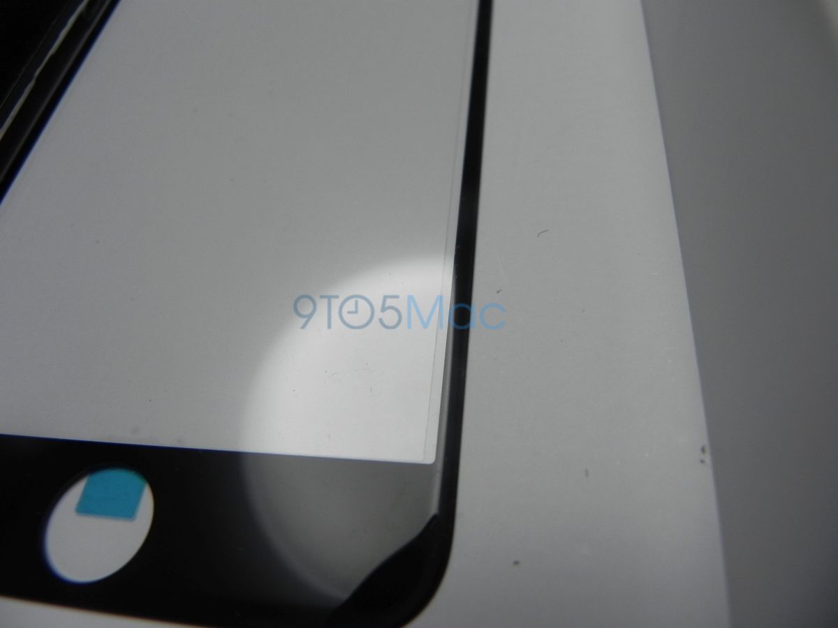 W skrócie: przedni panel iPhone'a 6, pieczona Moto X i bezużyteczny Galaxy Gear 25