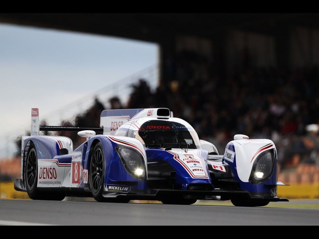 Toyota TS030 Hybrid