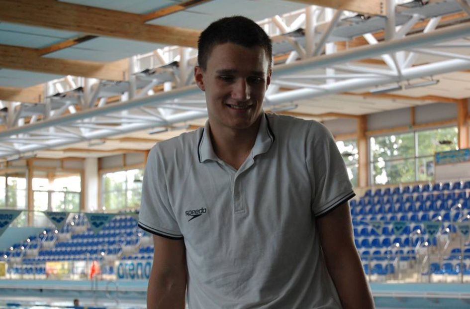 Nigdy nie zobaczy żony ani synka. Niewidomy Marcin Ryszka jest komentatorem sportowym