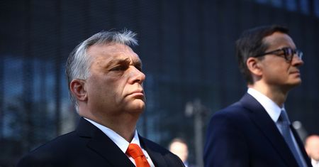Media: Orban inwigiluje dziennikarzy. Czy Polska też korzysta z Pegasusa?