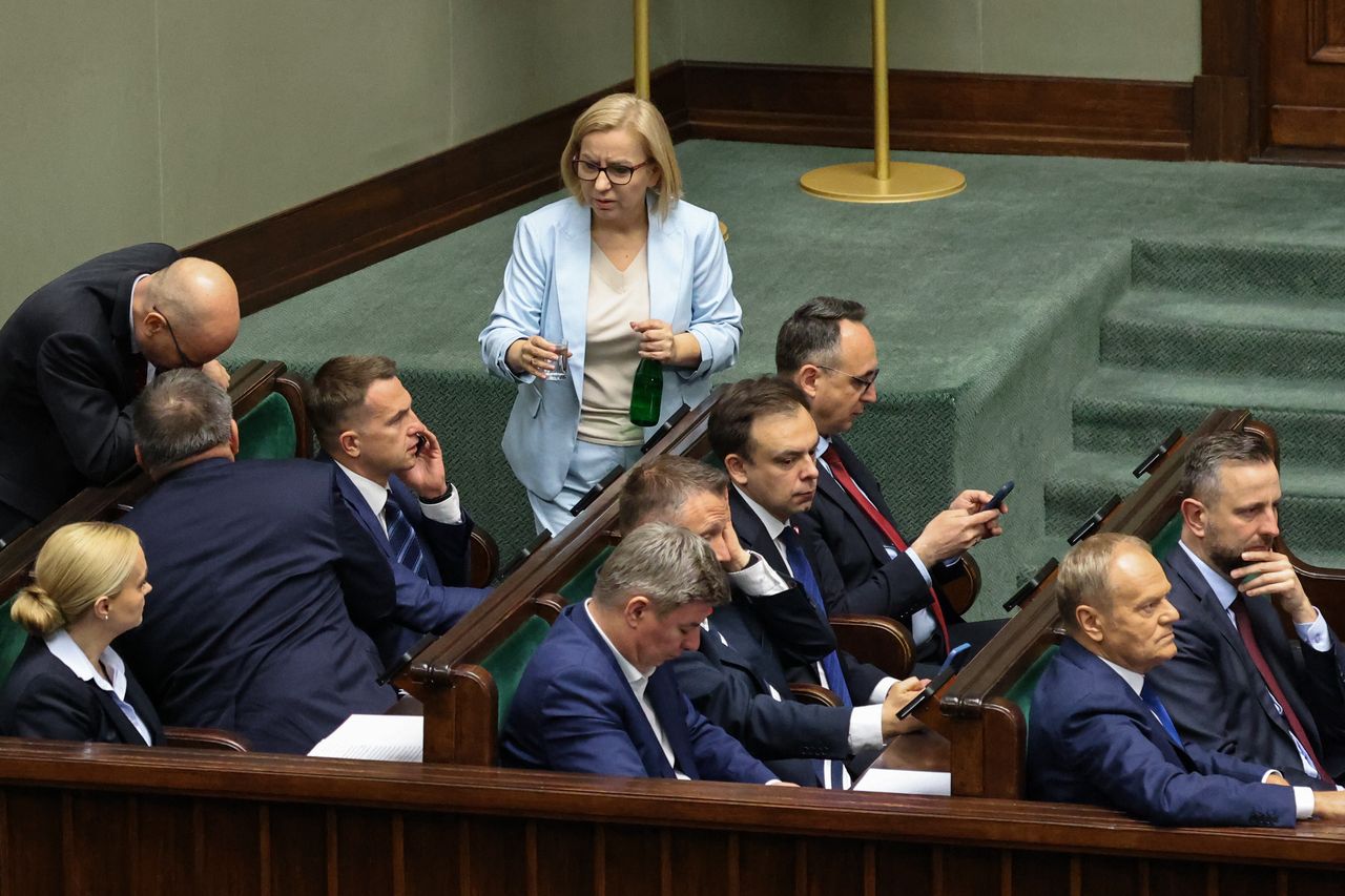 Ugrupowania koalicji rządowej a wspólny start w wyborach. Nowy sondaż