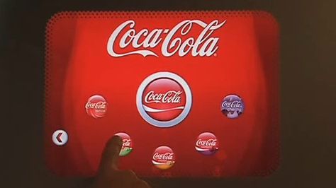 Maszyna od Coca-Coli serwuje napoje o stu różnych smakach (wideo) 1