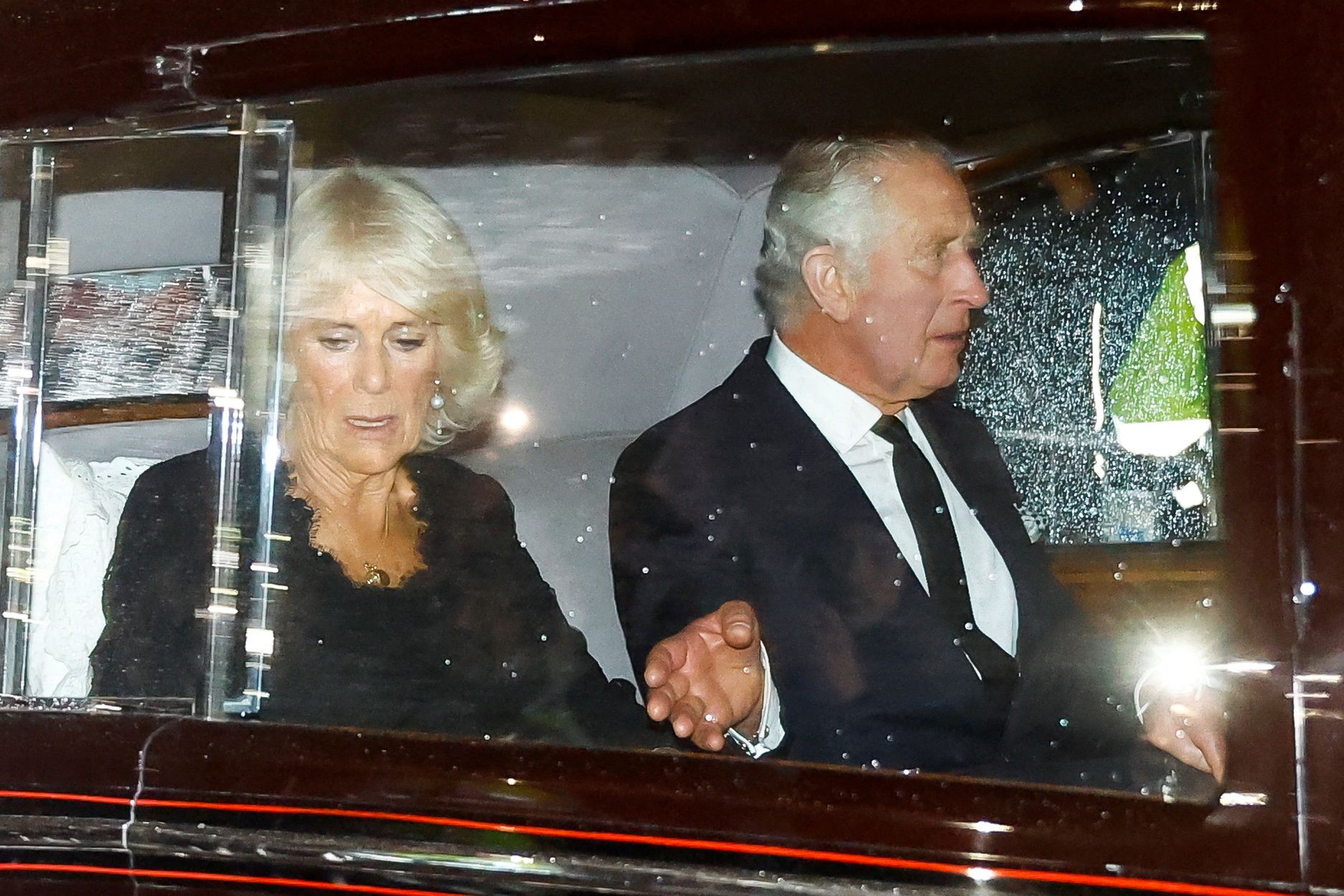 Król Karol III i królowa małżonka Camilla