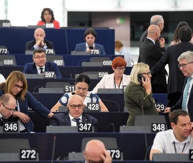 Komisja prawna PE za uchyleniem immunitetu czterem europosłom PiS