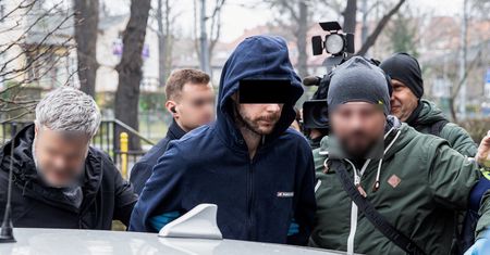 Wjechał w ludzi w Szczecinie. Prokuratura: 33-latek działał celowo