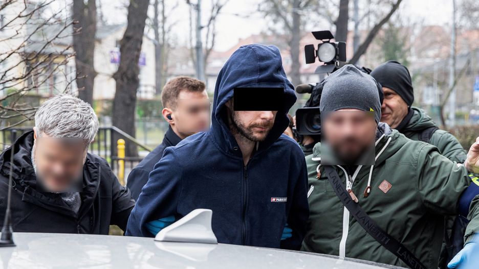 Doprowadzenie zatrzymanego do prokuratury 