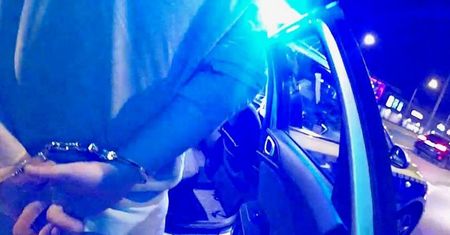 Kierowca porsche minął policjantów i dodał gazu. Stracił prawo jazdy