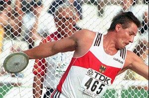 Rekordy lekkoatletyczne Juergen Schult