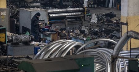 Czego zabraknie Rosjanom? Brytyjski wywiad ujawnia