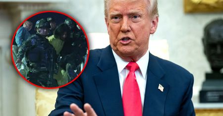 Trump aktywował ustawę z 1798 roku. Ekspert mówi o "straszaku"