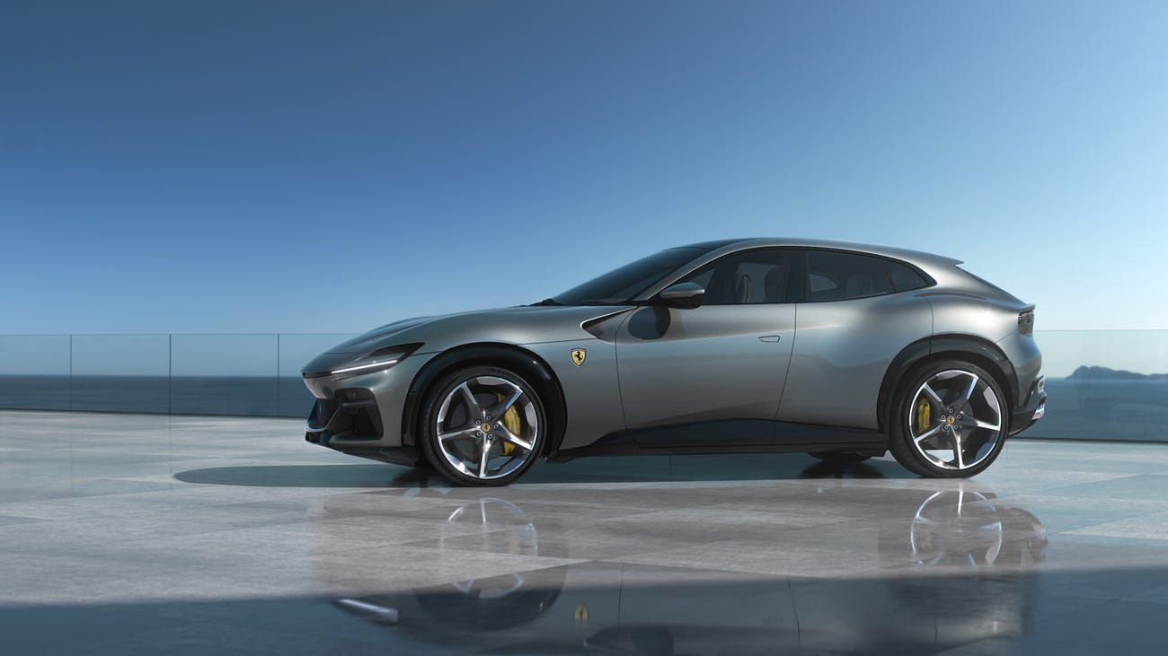 Ferrari Purosangue
