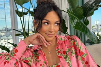 Nosi perfekcyjny manicure. Krupińska pozostaje wierna klasyce