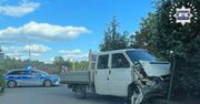 Pijany 28-latek skradzionym autem spowodował dwie kolizje
