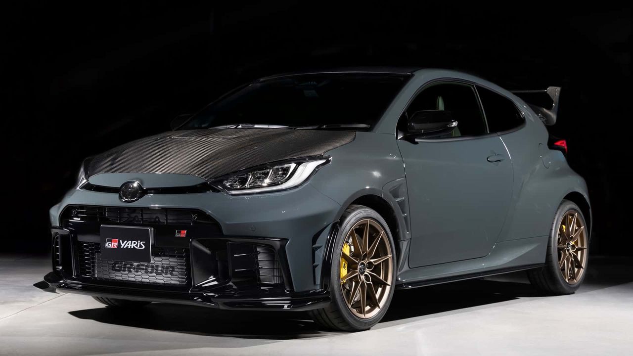 Toyota GR Yaris debiutuje w kolejnej wersji specjalnej, sygnowanej przez samego szefa