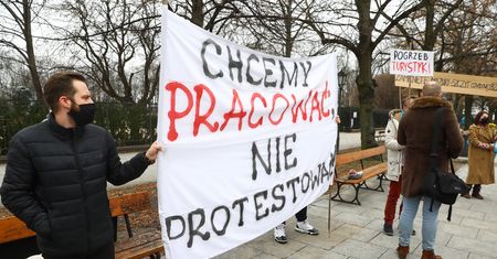 "Pogrzeb turystyki". Protest hotelarzy w Warszawie.