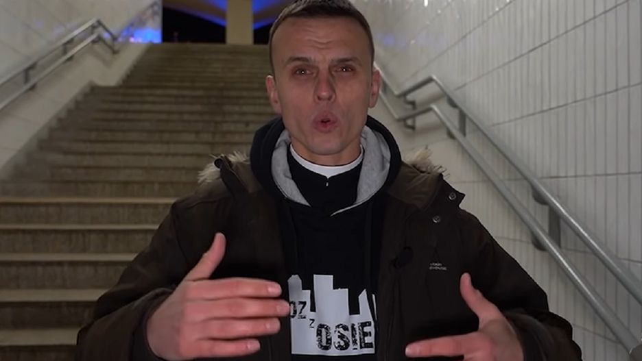 Ksiądz z osiedla mówi o pewnej imprezie. Padło pytanie o seks. Zdjęcie ilustracyjne. 