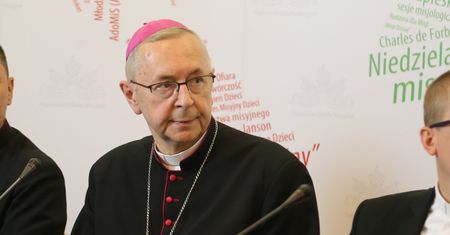 Gądecki idzie na emeryturę. Kto go zastąpi? Giełda nazwisk ruszyła