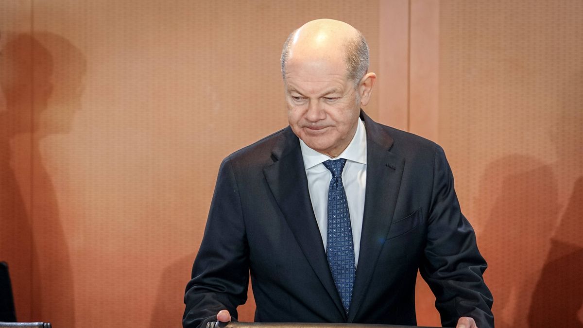 German Cabinet meeting in Berlin
12 February 2025, Berlin: German Chancellor Olaf Scholz attends the Cabinet meeting at the Chancellery in Berlin. Photo: Kay Nietfeld/dpa 
Dostawca: PAP/DPA.
Kay Nietfeld
---