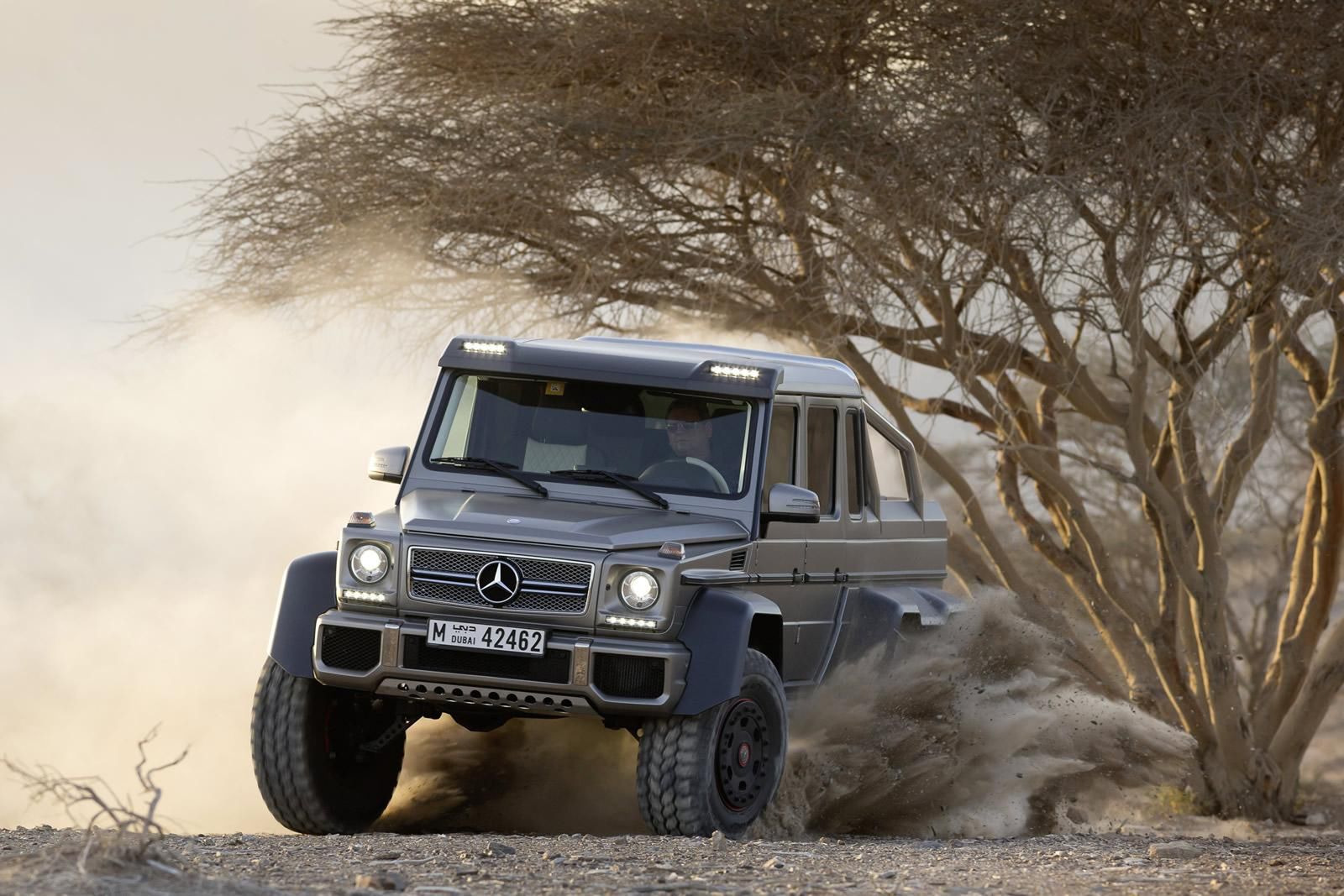 Mercedes-Benz G63 AMG 6x6 - terenowy potwór [galeria] 27