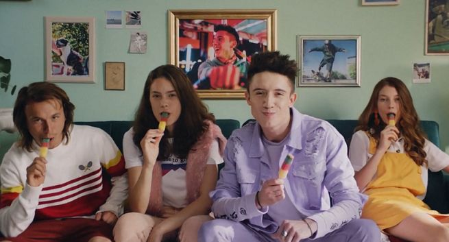 „Gryź jak lubisz” - Dawid Kwiatkowski reklamuje lody Kaktus (wideo)