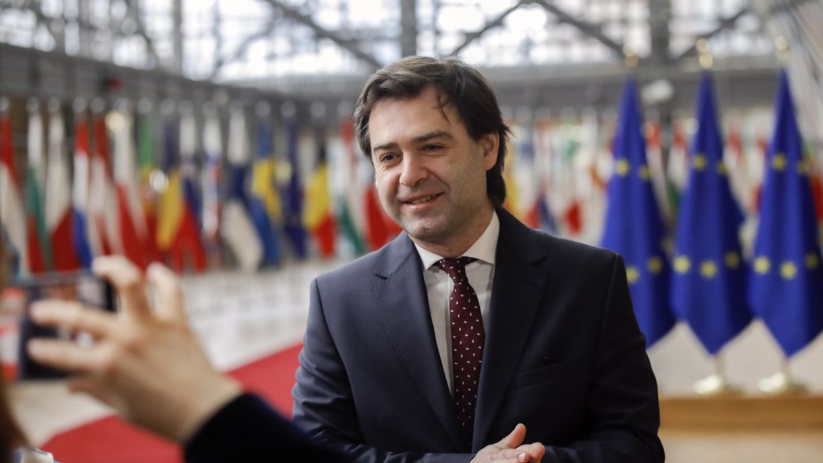Moldova's Foreign Minister Nicu Popescu during the European Foreign ministers council meeting in Brussels, Belgium, 20 February 2023. Foreign ministers will mainly discuss one year conflict in Ukraine and fifth package of sanctions against Iran. EPA/OLIVIER HOSLET Dostawca: PAP/EPA.