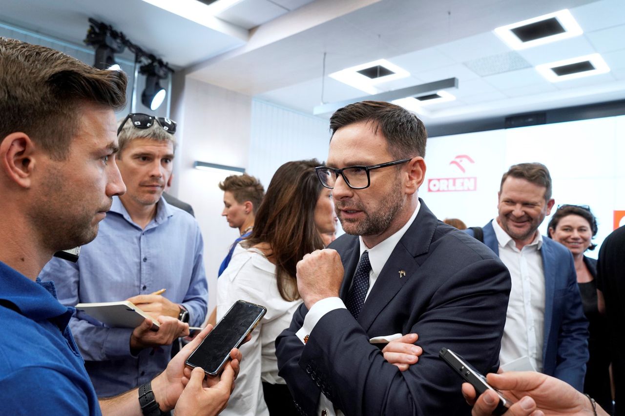 Fala komentarzy po miażdżącym raporcie NIK. "Likwidacja marki Lotos była szkodliwa"