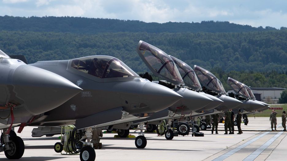 F-35A Lightning II w bazie lotniczej Ramstein w Niemczech