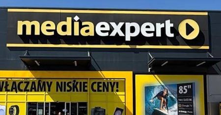 Zestaw mebli ogrodowych taniej o prawie 1500 zł. Promocja w Media Expert