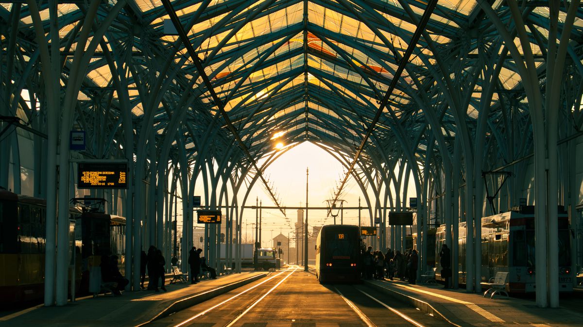 stajnia jednorożców, dworzec, kolej, tramwaj, tory, architektura, budowa, przewóz, brydż, stary, przewozy, dach, podróż, miejski, noc, stacja kolejowa, glases, nora, iskra, droga, stal