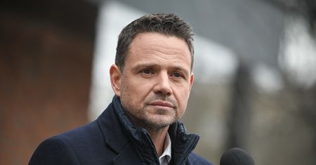 "Farsa na Radzie Warszawy". Dyskusję zamknięto