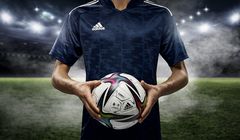 Historia Adidasa: granatniki przeciwpancerne w imperium sportowego obuwia