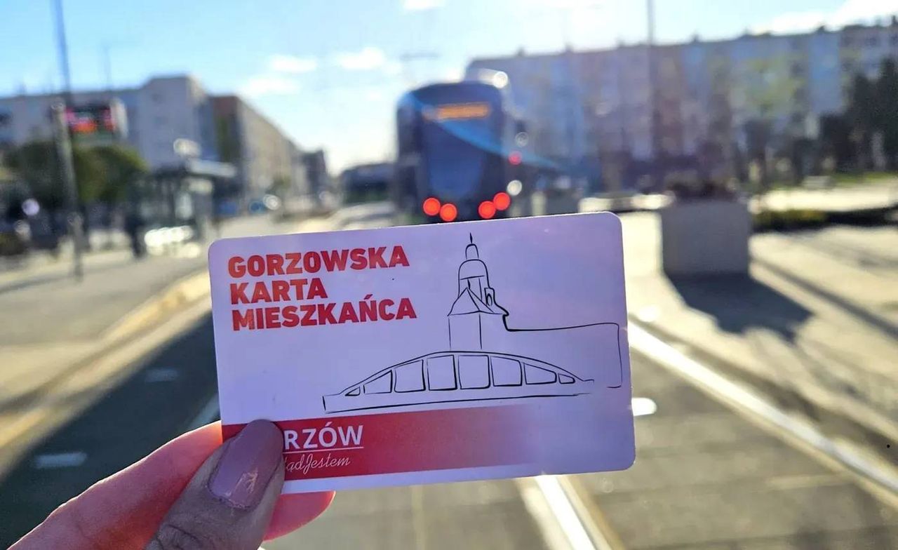 Darmowa komunikacja w Gorzowie. Co jeszcze daje Karta Mieszkańca?