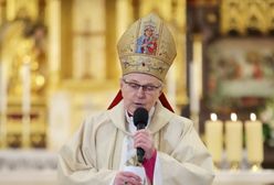 Pedofilia w Kościele. Bp Długosz przeprasza za swoje słowa. Mówi o "błędnej interpretacji"