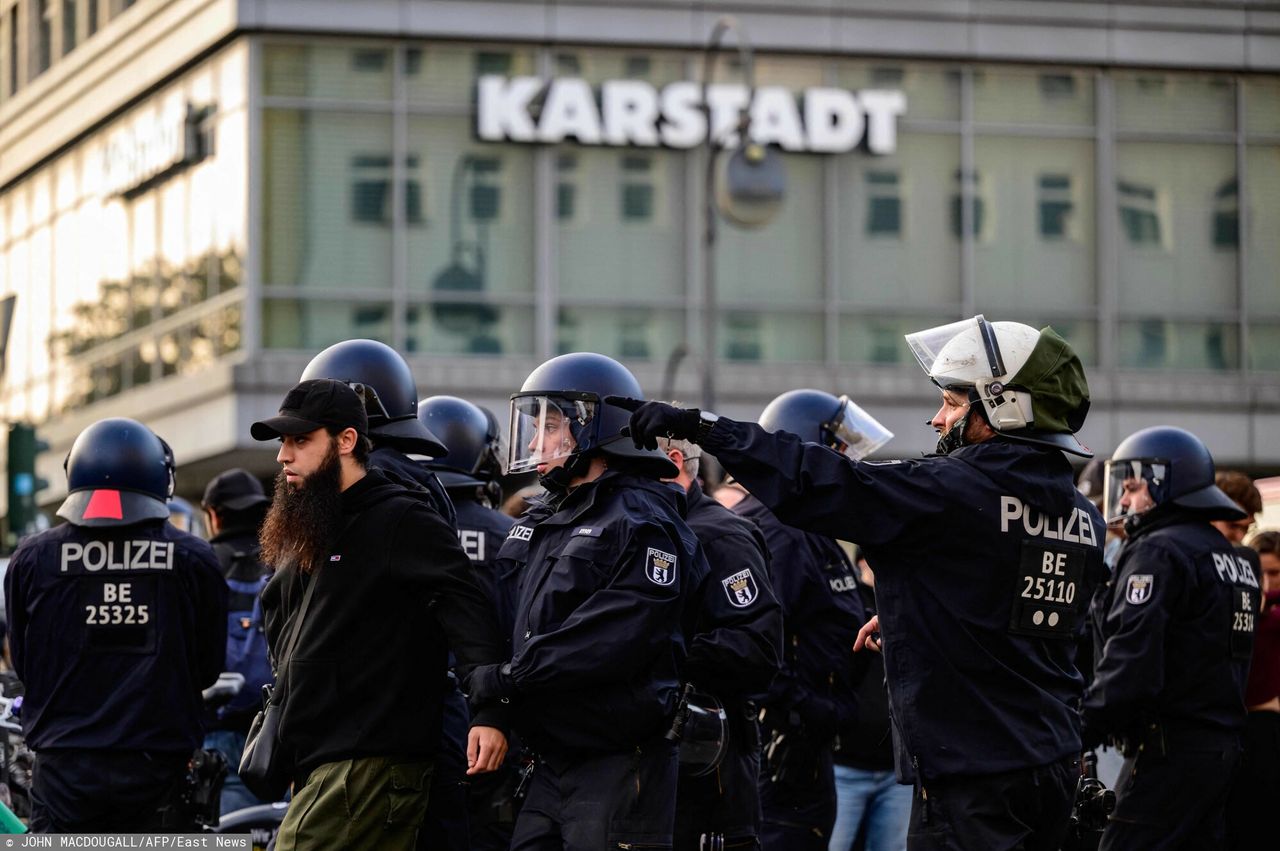 Policja interweniuje podczas pro-palestyńskiej demonstracji