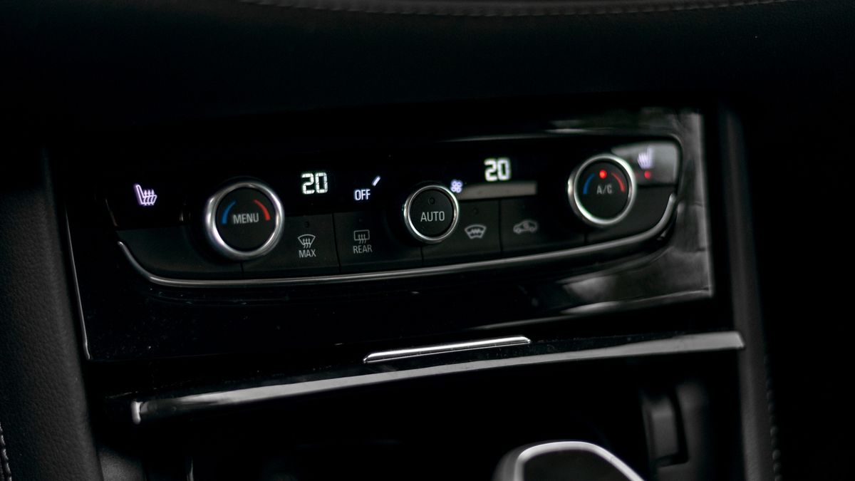 Klimatyzacja, Opel grandland