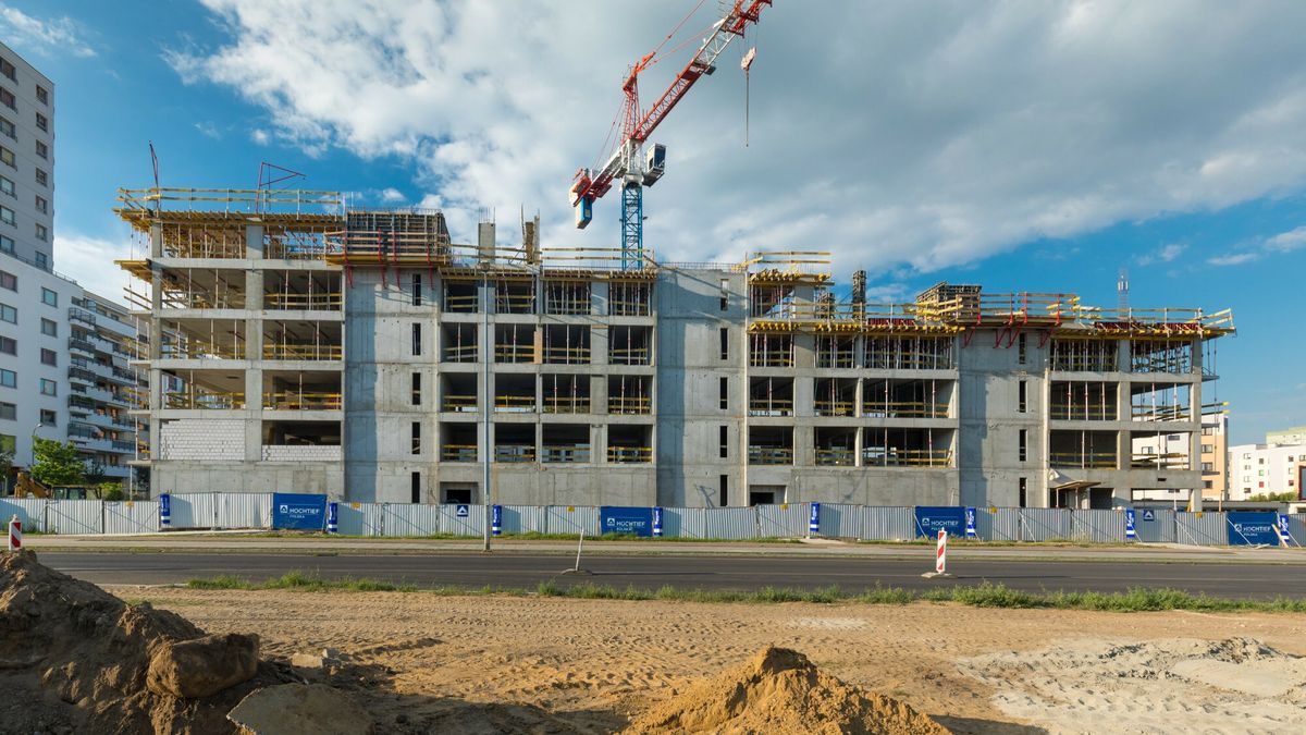 Stock Arkadiusz Ziółek
fot: Arkadiusz Ziółek/ East News 16.08.2020.    n/z Budowa nowego budynku mieszkalnego.
ARKADIUSZ ZIÓŁEK