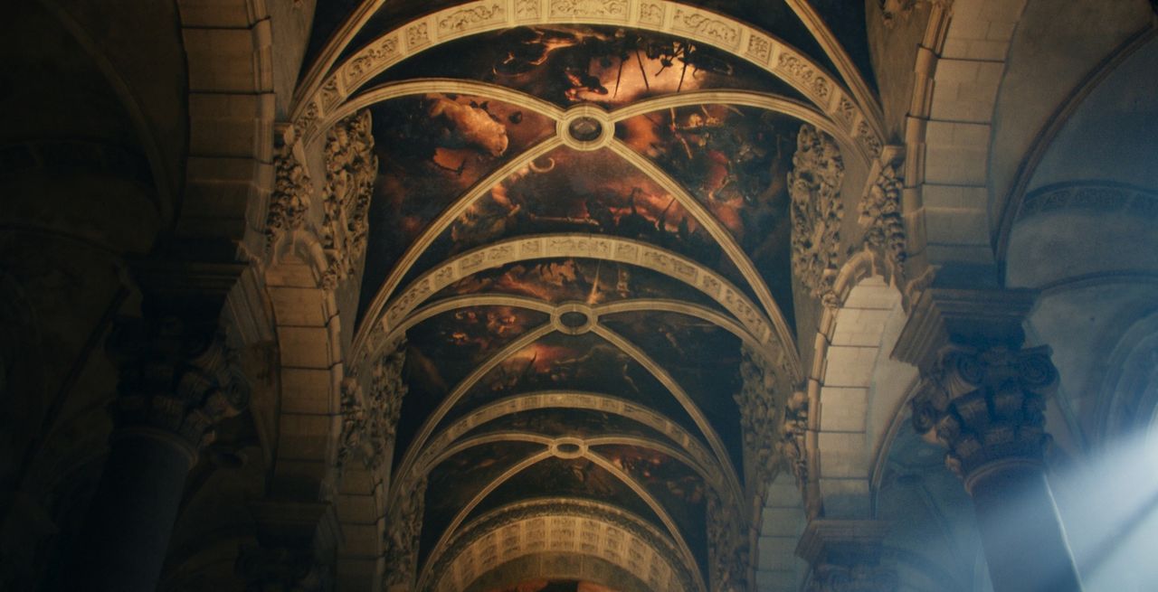 Demoniczny mural we francuskiej katedrze. To instalacja Diablo 4