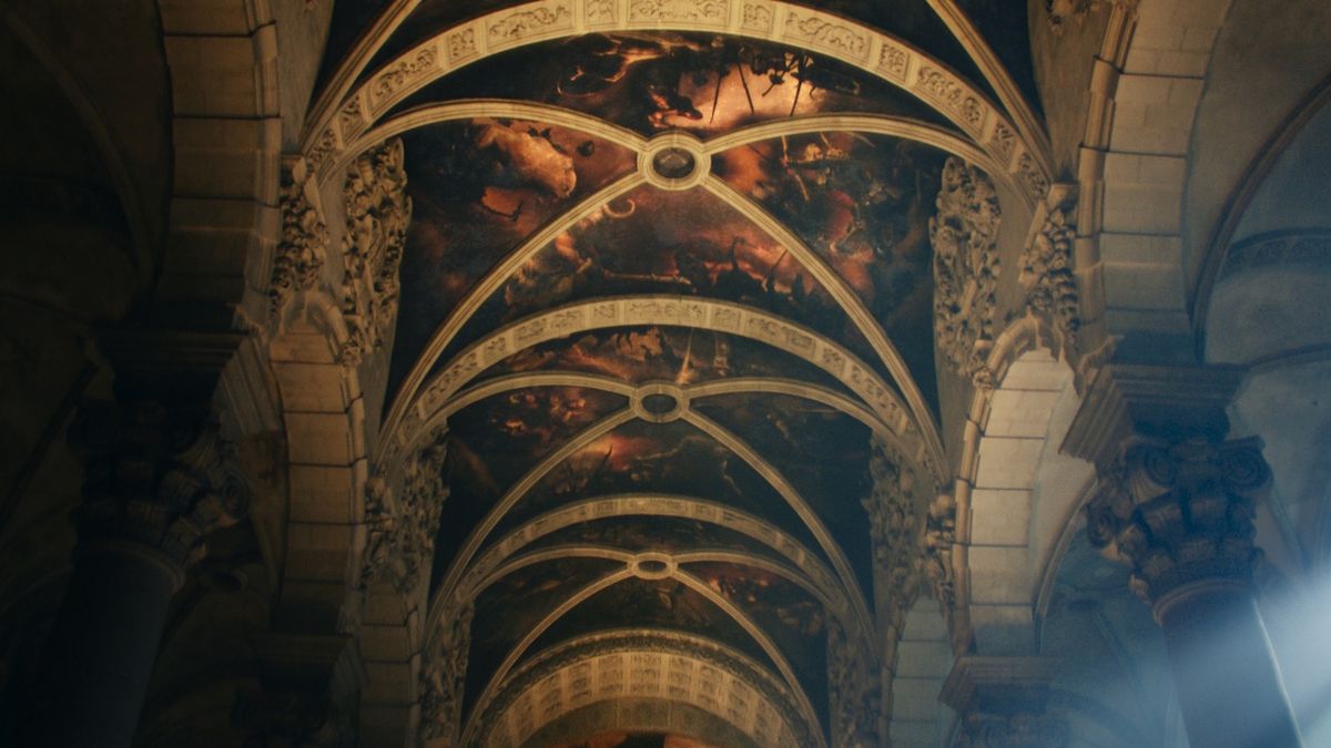 Francuska katedra skąpana w diabolicznym bluźnierstwie