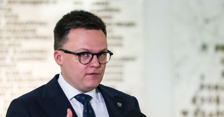 Nowy komentarz Hołowni. Koniec ze stanowiskami