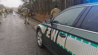 Drawsko Pomorskie: 8 poszkodowanych żołnierzy po wypadku pojazdu ciężarowego na poligonie drawskim